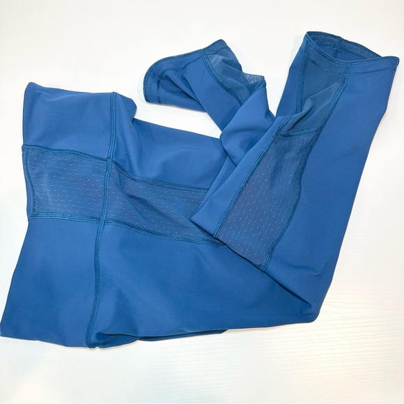 Lululemon Body Con Crop Leggings - Picture 10 of 16